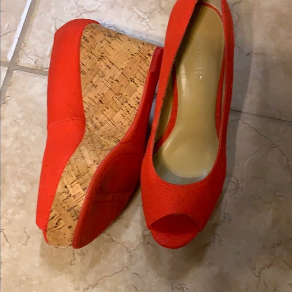 Wedges shops - Picture 4 of 5